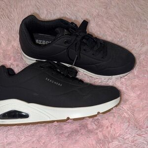 Skechers women’s Street Uno- Stand Air size 9